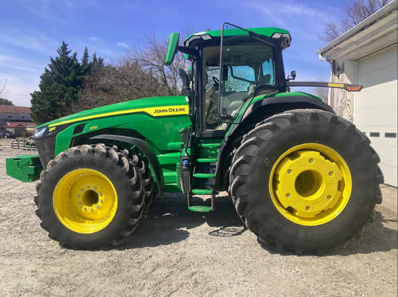 Image of John Deere 8R 370 equipment image 3