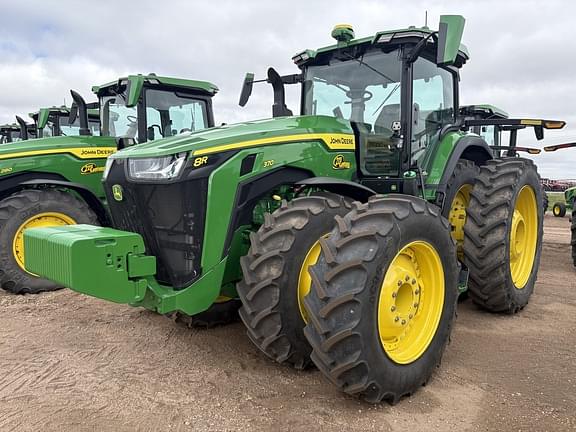 Image of John Deere 8R 370 Primary image