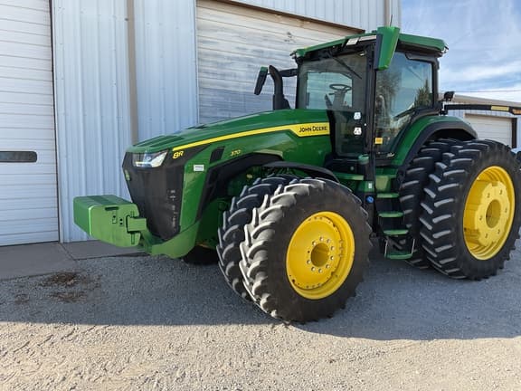 Image of John Deere 8R 370 equipment image 1