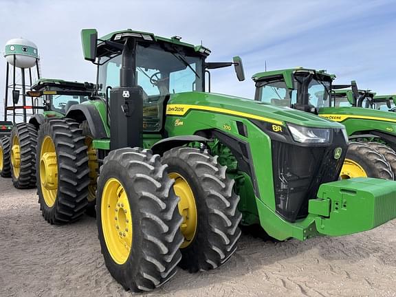 Image of John Deere 8R 370 equipment image 1