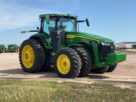 2023 John Deere 8R 370 Equipment Image0