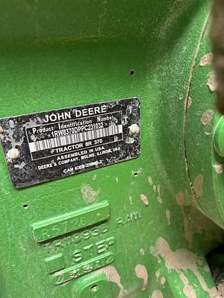 Image of John Deere 8R 370 equipment image 4