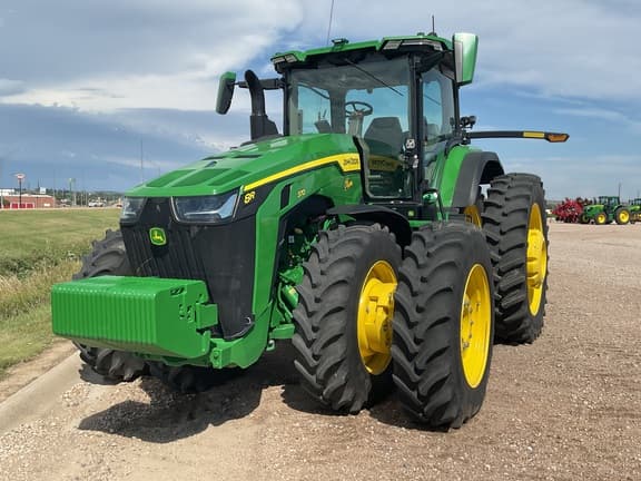 Image of John Deere 8R 370 equipment image 1