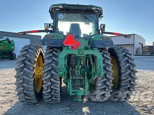 Main image John Deere 8R 370 8