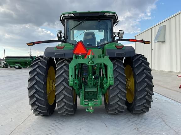 Image of John Deere 8R 370 equipment image 3