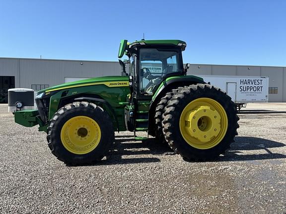 Image of John Deere 8R 370 equipment image 1