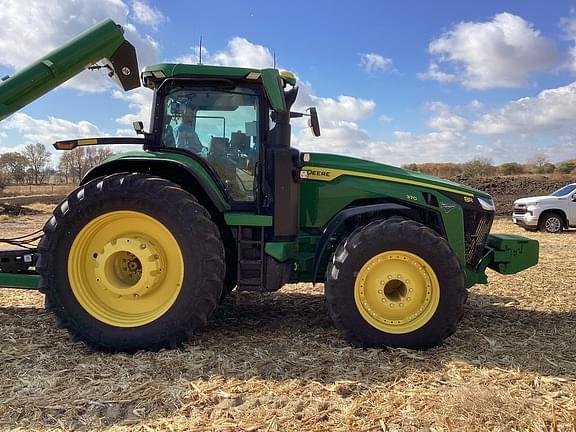 Image of John Deere 8R 370 equipment image 3