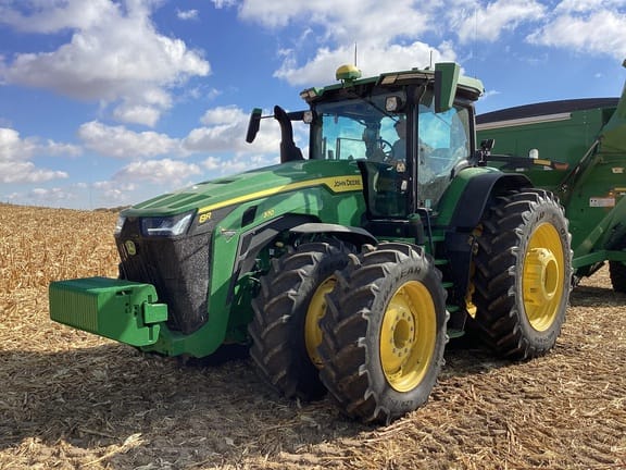Main image John Deere 8R 370