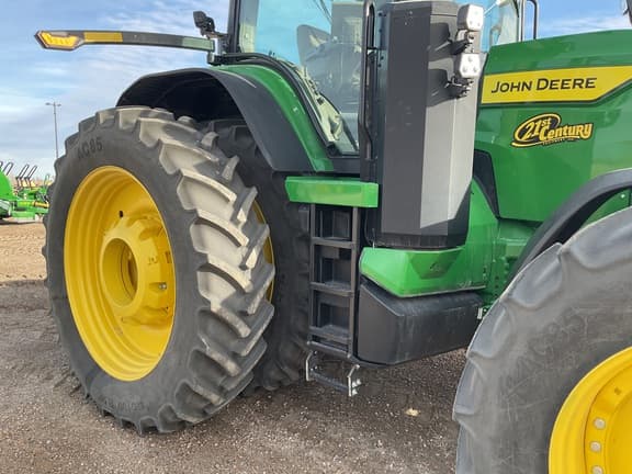 Image of John Deere 8R 370 equipment image 1