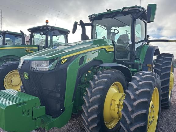 Image of John Deere 8R 370 equipment image 1