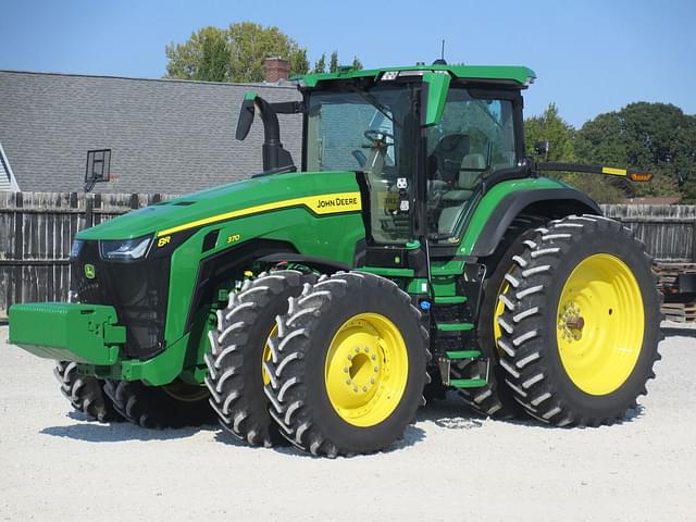 Image of John Deere 8R 370 equipment image 2