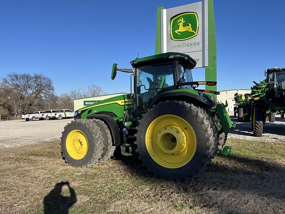 Image of John Deere 8R 370 equipment image 2