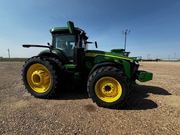 Image of John Deere 8R 370 equipment image 3