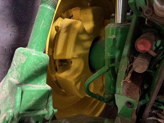 Image of John Deere 8R 370 equipment image 3