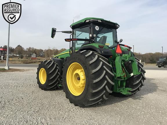 Image of John Deere 8R 370 equipment image 4