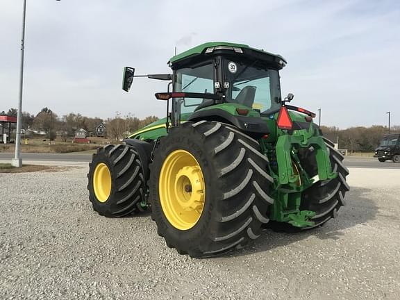 Image of John Deere 8R 370 equipment image 3