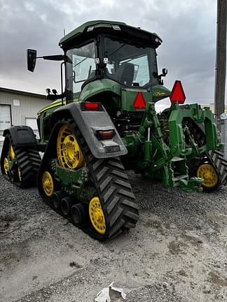 Image of John Deere 8R 370 equipment image 2