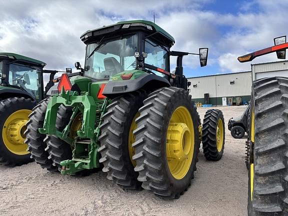 Image of John Deere 8R 370 equipment image 3