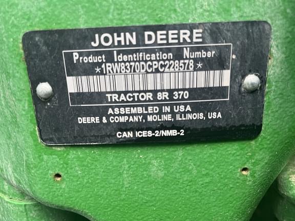 Image of John Deere 8R 370 equipment image 3
