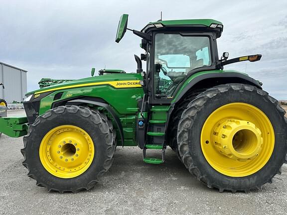 Image of John Deere 8R 370 equipment image 3