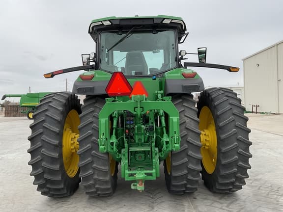 Image of John Deere 8R 370 equipment image 3