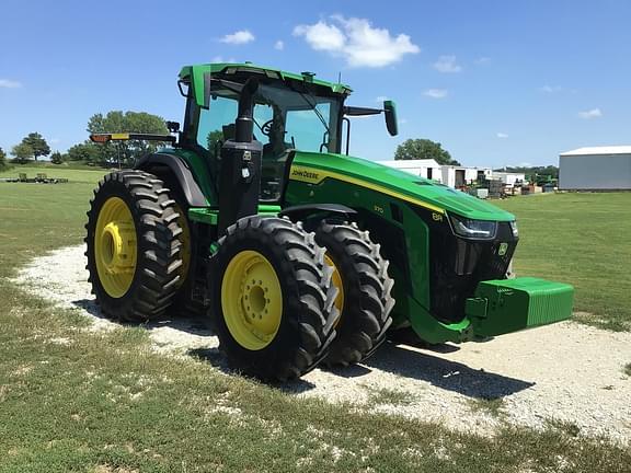 Image of John Deere 8R 370 Primary image