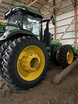 Image of John Deere 8R 370 equipment image 3