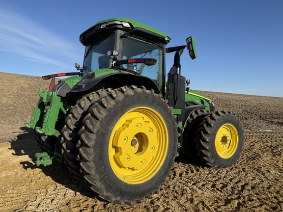 Image of John Deere 8R 370 equipment image 3