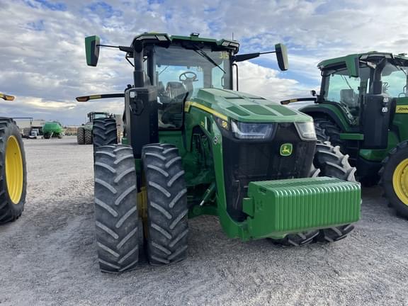 Image of John Deere 8R 370 equipment image 3
