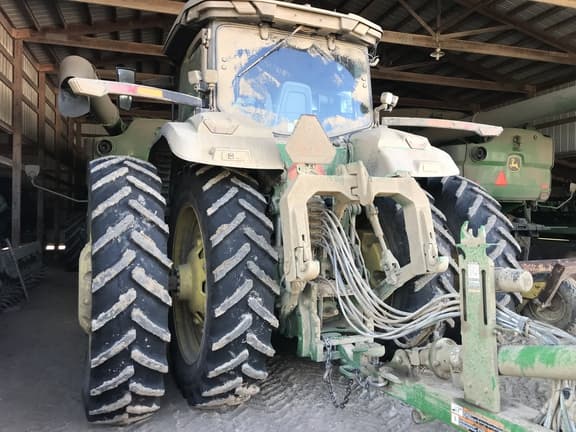 Image of John Deere 8R 370 equipment image 2