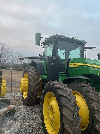 Image of John Deere 8R 370 equipment image 2