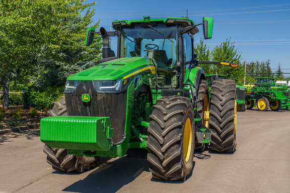 Image of John Deere 8R 370 Primary image