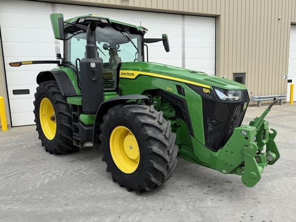Image of John Deere 8R 370 Primary image