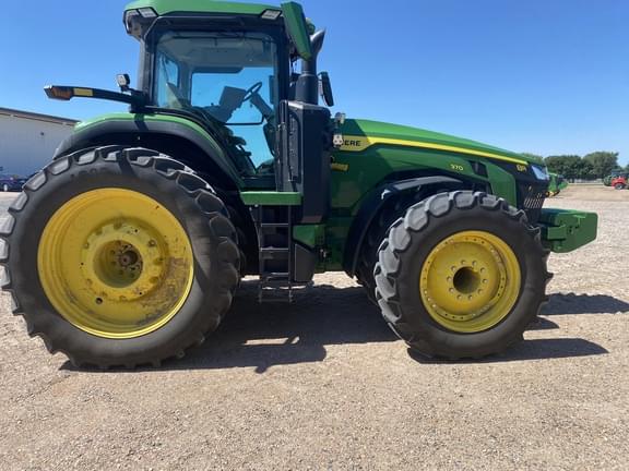 Image of John Deere 8R 370 equipment image 4