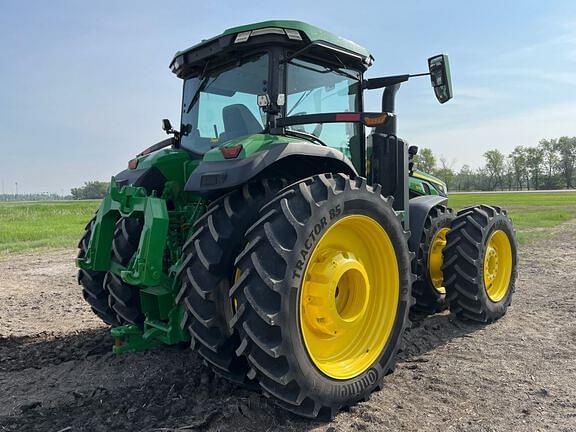 Image of John Deere 8R 370 equipment image 4