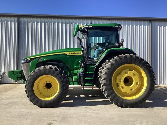 Image of John Deere 8R 370 equipment image 1