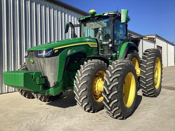 Image of John Deere 8R 370 equipment image 2