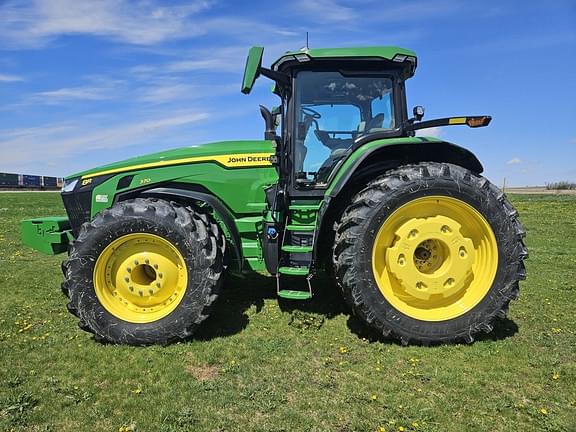 Image of John Deere 8R 370 equipment image 1