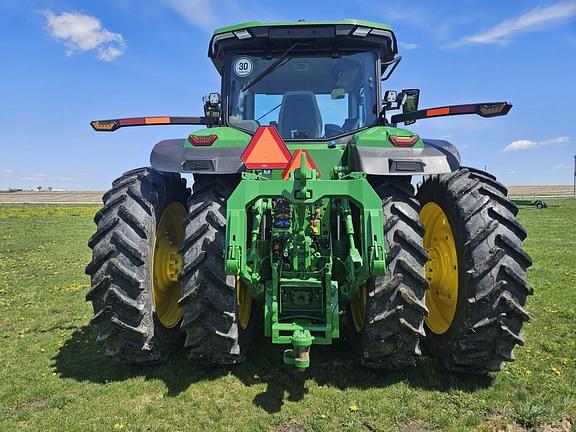 Image of John Deere 8R 370 equipment image 3