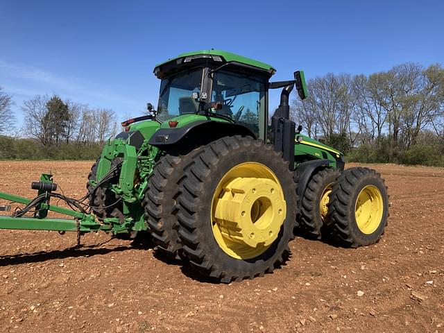 Image of John Deere 8R 370 equipment image 2