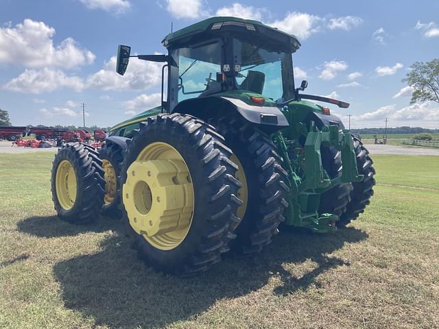 Image of John Deere 8R 370 equipment image 4
