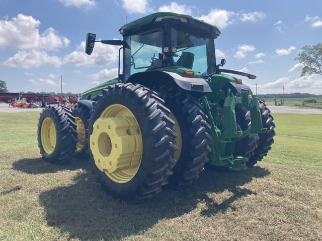 Image of John Deere 8R 370 equipment image 4