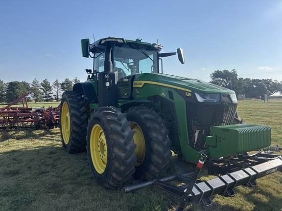 Image of John Deere 8R 370 equipment image 2