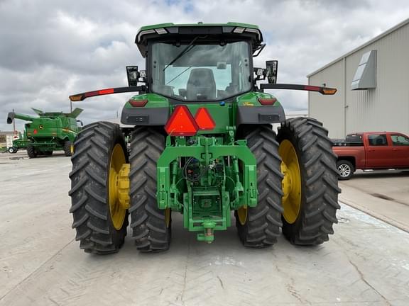 Image of John Deere 8R 370 equipment image 3