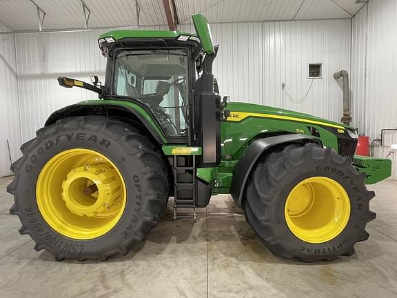 Image of John Deere 8R 370 equipment image 1