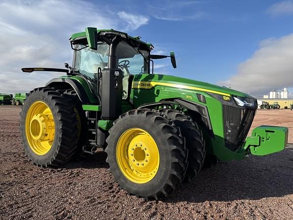 Image of John Deere 8R 370 Primary image