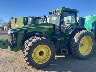 Main image John Deere 8R 370 5