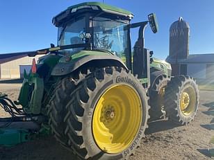 Main image John Deere 8R 370 8