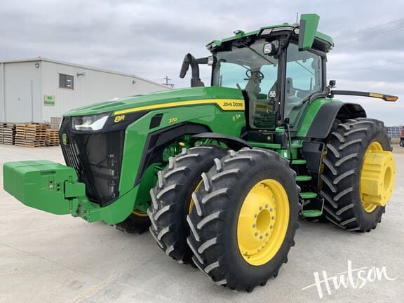 Image of John Deere 8R 370 equipment image 1