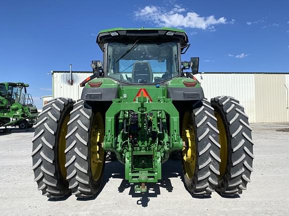 Image of John Deere 8R 370 equipment image 3